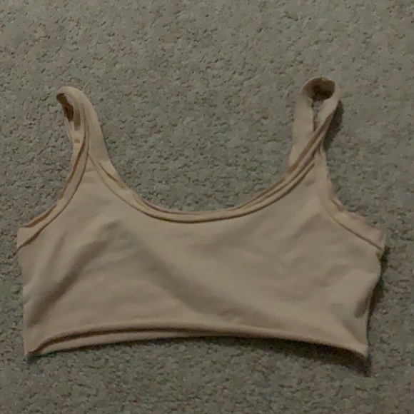 beige crop-top - Picture 2 of 3